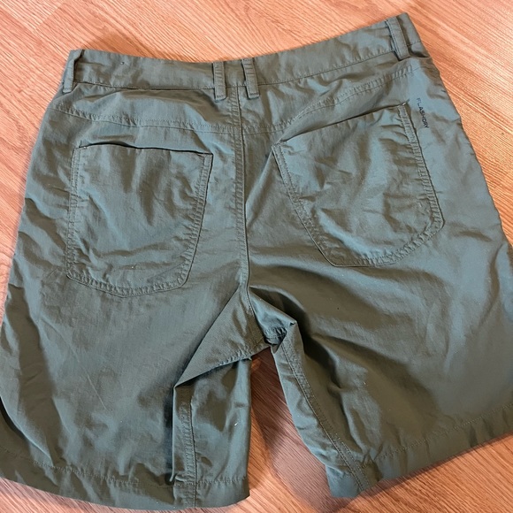 The North Face Mens Shorts Size 30 - Picture 2 of 5
